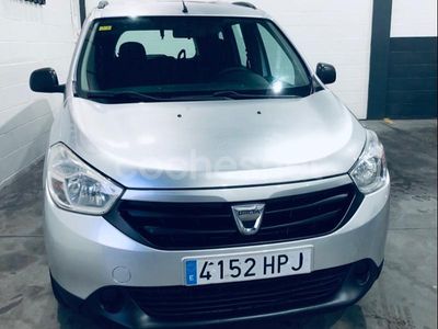 Usado Dacia Lodgy Lauréate 107 CV (78 kW) 2013 Gris / plata Monovolumen