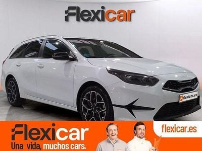Usado Kia Ceed Style 100 CV (73 kW) 2025 Blanco Utilitario