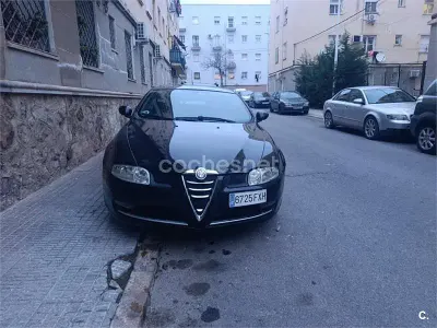 Usado Alfa Romeo GT Progression 150 CV (110 kW) 2007 Negro Coupe