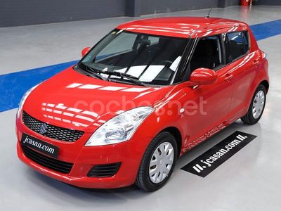 Rojo Usado 2011 Suzuki Swift GL Utilitario | 5900 € (Precio justo)