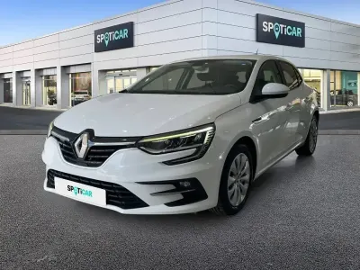 Usado Renault Mégane II Life 115 CV (84 kW) 2021 Blanco Berlina