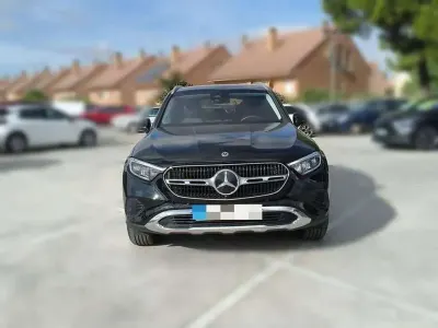 Usado Mercedes GLC220 AMG 197 CV (144 kW) 2023 Negro SUV