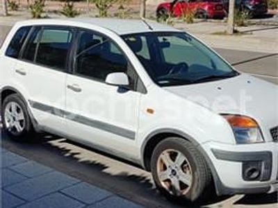 Usado Ford Fusion 100 CV (73 kW) 2009 Blanco Utilitario