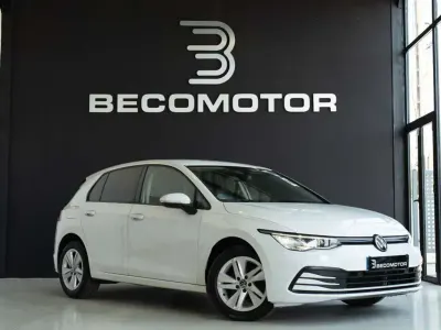 Usado VW Golf VIII 109 CV (80 kW) 2021 Blanco Utilitario
