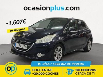 Azul Usado 2015 Peugeot 208 Allure Utilitario | 7083 € (Buen precio)