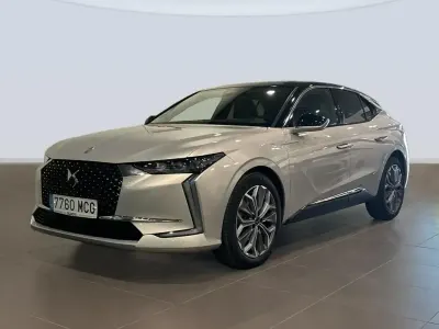 Usado DS Automobiles DS4 Trocadero 130 CV (95 kW) 2022 Gris SUV
