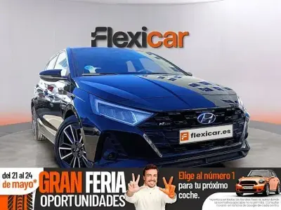 Begagnad Hyundai i20 N Line 100 HK (73 kW) 2022 Svart Halvkombi