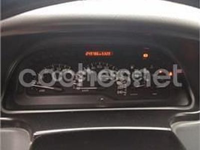 Usado Renault Laguna 85 CV (62 kW) 1998 Blanco Berlina