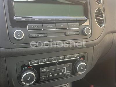 Usado VW Golf Plus Cross Advance 105 CV (77 kW) 2011 Negro Monovolumen