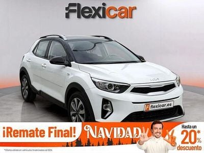 Blanco Usado 2022 Kia Stonic SUV | 14.990 € (Precio justo)