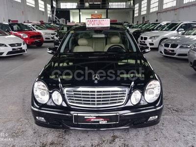 Usado Mercedes E220 Elegance 150 CV (110 kW) 2006 Negro Berlina