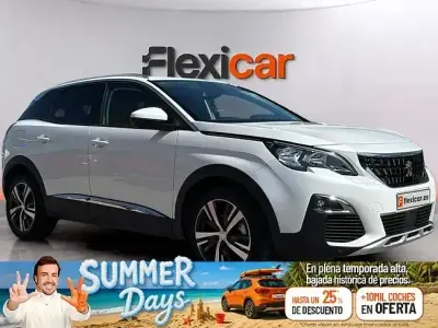 Usado Peugeot 3008 Allure 130 CV (95 kW) 2019 Blanco SUV