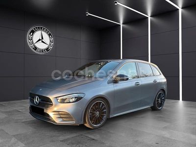 Usado Mercedes B200 163 CV (119 kW) 2020 Gris / plata Monovolumen