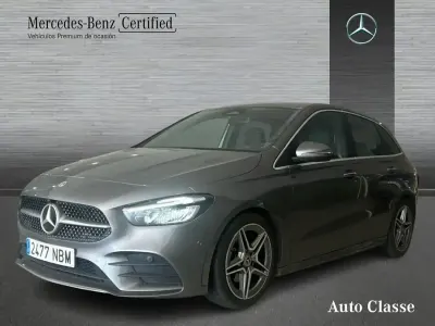 Usado Mercedes A200 150 CV (110 kW) 2025 Gris Monovolumen