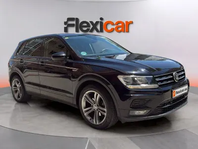 Usado VW Tiguan Edition 125 CV (91 kW) 2018 Negro SUV