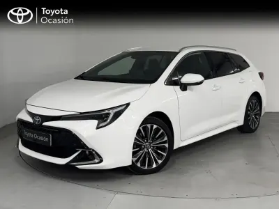 Usado Toyota Corolla Sport 140 CV (102 kW) 2023 Blanco classic Familiar