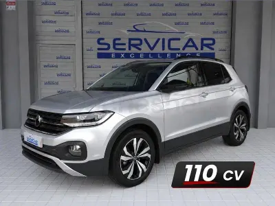 Usado VW T-Cross Sportline 110 CV (80 kW) 2022 Gris / plata SUV