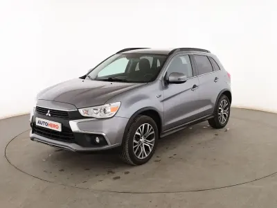 Usado Mitsubishi ASX Motion 117 CV (86 kW) 2018 Gris SUV