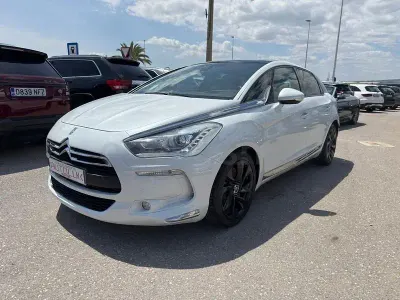 Usado Citroën DS5 200 CV (147 kW) 2014 Blanco Utilitario