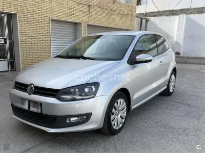 Usado VW Polo Sport 90 CV (66 kW) 2012 Gris / plata Utilitario