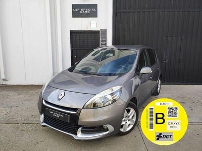 Usado Renault Scénic III Expression 110 CV (80 kW) 2012 Gris / plata Monovolumen