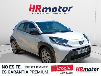 Usado Toyota Aygo X Play 72 CV (52 kW) 2024 Blanco SUV