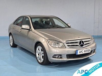 Usado Mercedes C220 Avantgarde 170 HP (125 kW) 2007 Bege Sedan