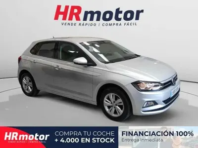 Usado VW Polo Advance 95 CV (69 kW) 2018 Gris Utilitario