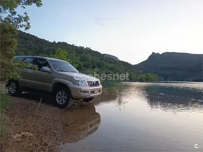 Usado Toyota Land Cruiser 173 CV (127 kW) 2007 Beige SUV
