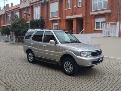 Usado Tata Safari 140 CV (102 kW) 2009 Gris / plata SUV