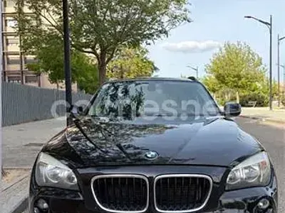 Käytetty BMW X1 143 HP (105 kW) 2012 Musta Katumaasturi