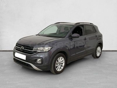 Usado VW T-Cross Advance 110 CV (80 kW) 2023 Gris / plata SUV