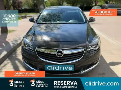 Usado Opel Insignia Excellence 140 CV (102 kW) 2015 Gris Berlina