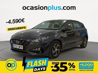 Usado Hyundai i30 120 CV (88 kW) 2023 Gris
