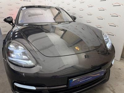 Usado Porsche Panamera 4 Executive 462 CV (339 kW) 2017 Gris / plata Berlina