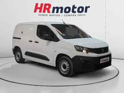 Usado Peugeot Partner Premium 128 CV (94 kW) 2022 Blanco Monovolumen