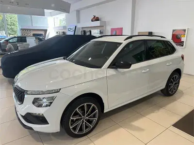 Nuevo Skoda Kamiq 115 CV (84 kW) 2026 Blanco SUV