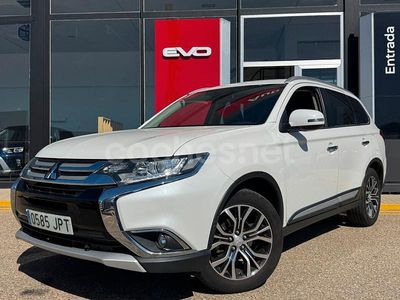 Blanco Usado 2016 Mitsubishi Outlander Motion SUV | 16.600 € (Un poco caro)