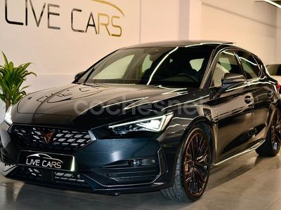 Gris / plata Usado 2025 Cupra Leon VZ Berlina | 42.999 € (Caro)