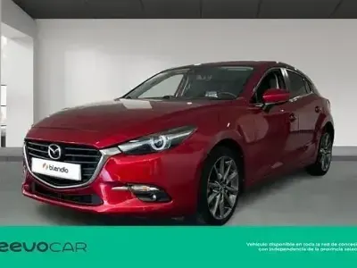 Usado Mazda 3 120 CV (88 kW) 2018 Rojo Berlina
