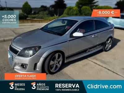 Usado Opel Astra Sport 175 CV (128 kW) 2005 Gris Berlina