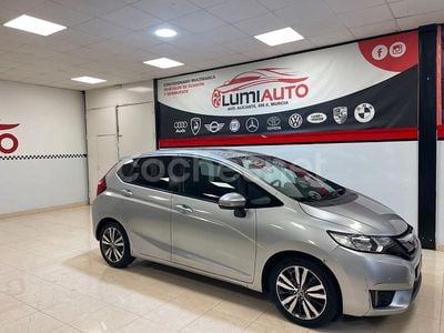 Usado Honda Jazz Comfort 102 CV (75 kW) 2017 Gris / plata Utilitario