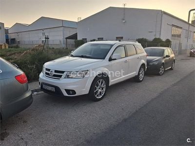 Usado Fiat Freemont Urban 170 CV (125 kW) 2012 Blanco SUV
