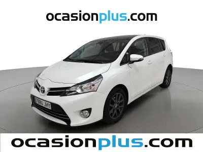 Käytetty Toyota Verso Advance 147 HP (108 kW) 2015 Valkoinen Tila-auto