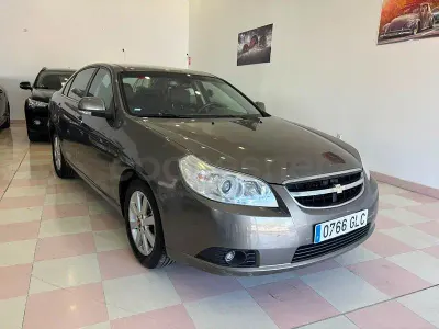 Usado Chevrolet Epica LT 150 CV (110 kW) 2008 Marrón Berlina