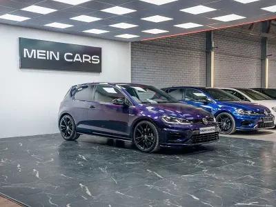 Usado VW Golf VII R 310 CV (228 kW) 2018 Violeta / lila Berlina