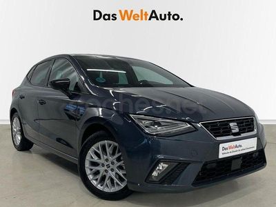 Usado Seat Ibiza FR 115 CV (84 kW) 2025 Gris / plata Utilitario