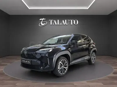 Usado Toyota Yaris Cross Style 116 CV (85 kW) 2024 Negro SUV