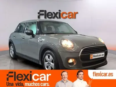 Usado Mini Cooper 95 CV (69 kW) 2018 Gris Utilitario