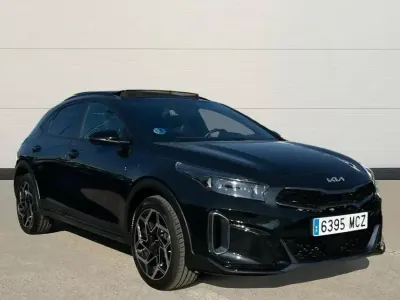 Usado Kia XCeed GT-Line 160 CV (117 kW) 2022 Negro SUV